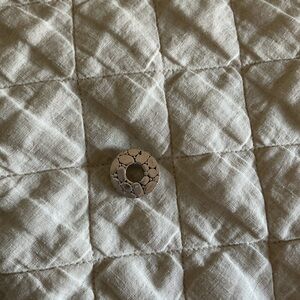 Elegant Cream Quilted Bedding